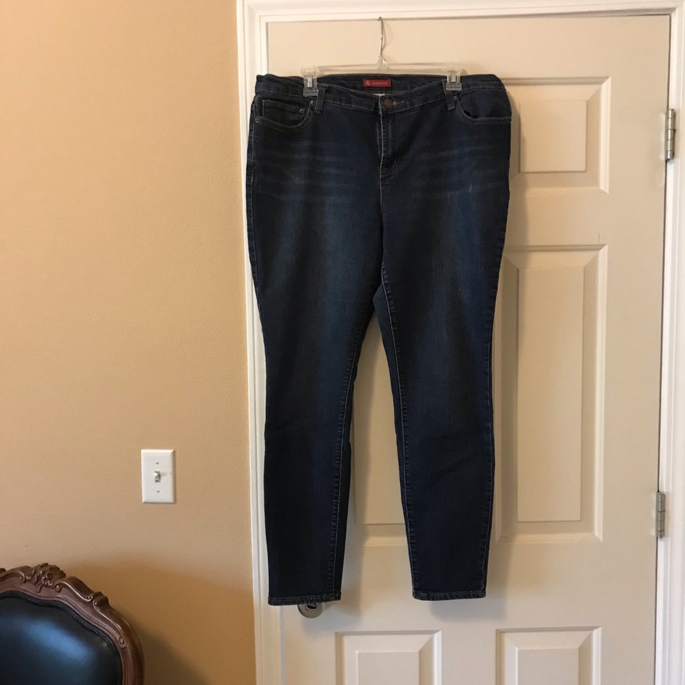 DressBarn skinny jeans size 16 woman